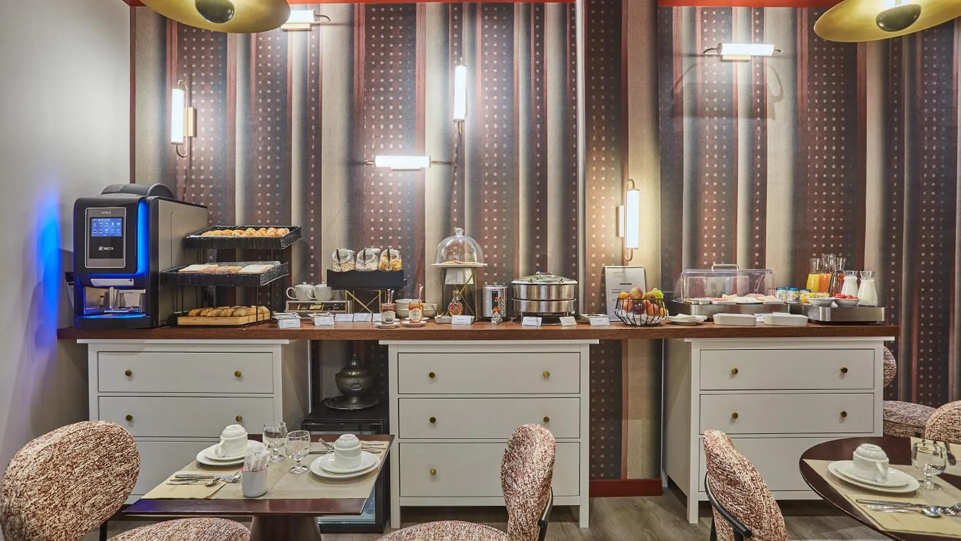 Hotel Lux Picpus Paris